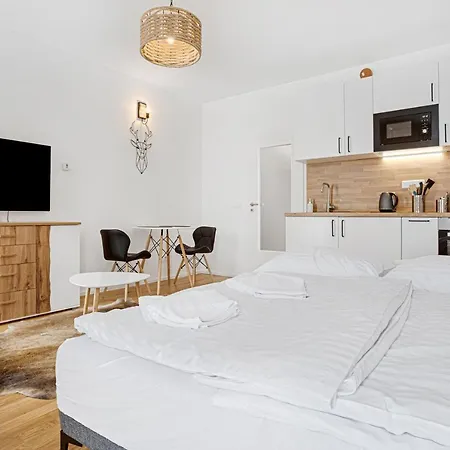 Meadows Klinovec Лоучна-под-Клиновцем