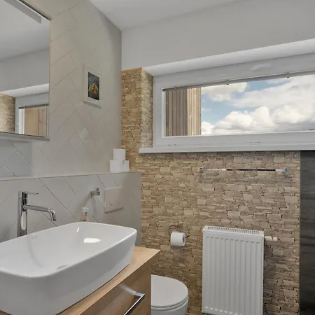 Meadows Klinovec Daire *